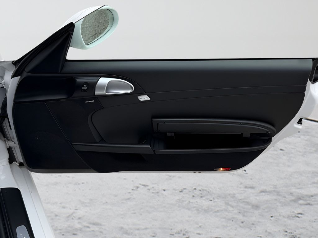 Used 2011 Porsche Boxster RWD image 20