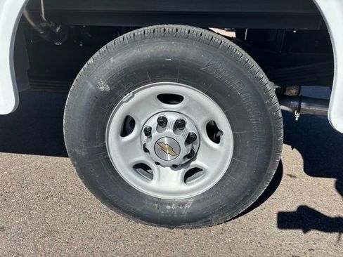 New 2025 Chevrolet Express 3500 w/ Power Convenience Package image 9