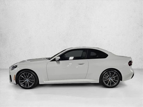 Certified 2025 BMW 230i Coupe RWD image 8