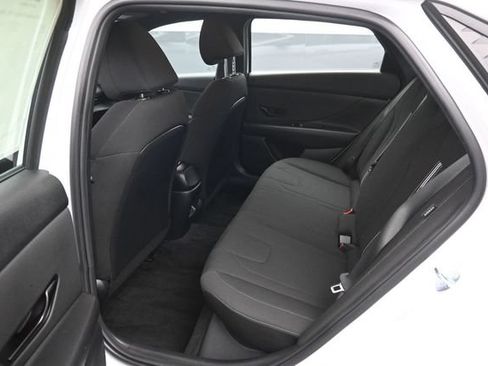 Used 2026 Hyundai Elantra Sport FWD image 10
