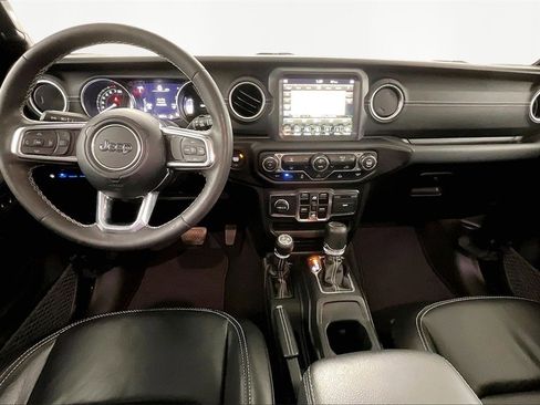 Used 2023 Jeep Wrangler Unlimited Sahara image 7