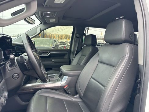 Used 2024 Chevrolet Silverado 1500 LTZ image 15