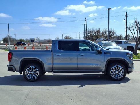 Used 2024 GMC Sierra 1500 Denali w/ Denali Reserve Package image 2