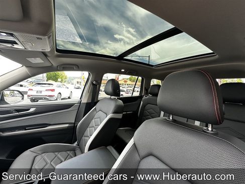 Used 2026 Volkswagen Atlas Peak Edition AWD/4WD image 31