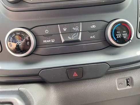 New 2023 Ford Transit 150 Low Roof RWD image 17