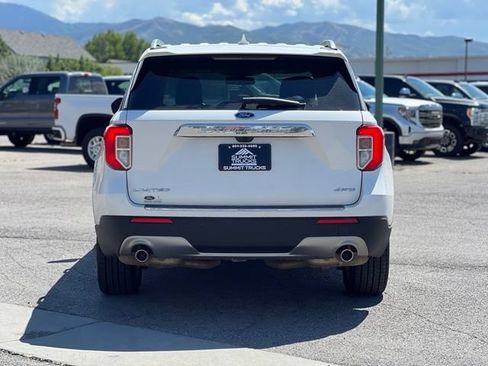 Used 2022 Ford Explorer Limited AWD/4WD image 7