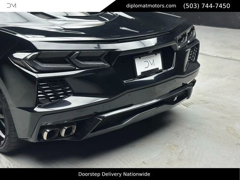 Used 2020 Chevrolet Corvette Stingray Premium Cpe w/ 3LT Preferred Equipment Group image 15