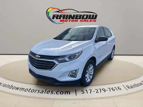 Used 2021 Chevrolet Equinox LS FWD image 1