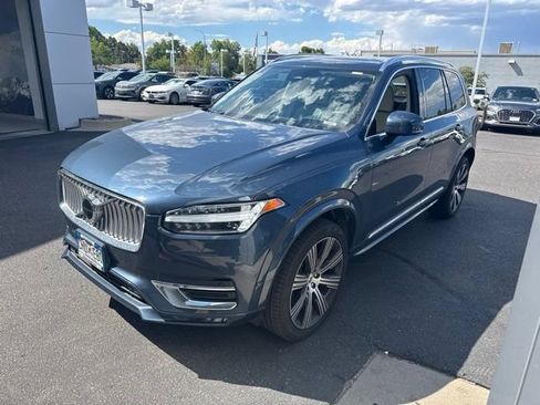Used 2023 Volvo XC90 B6 Ultimate w/ Lounge Package AWD/4WD image 2