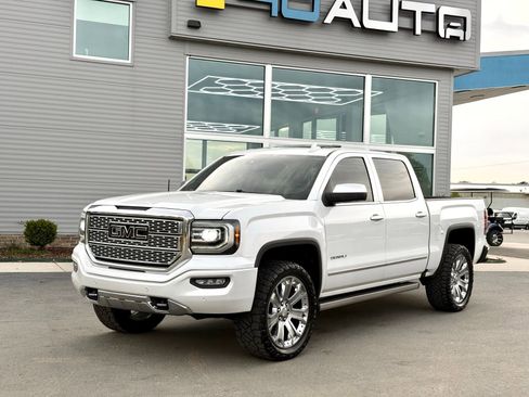 Used 2017 GMC Sierra 1500 Denali w/ Denali Ultimate Package image 6