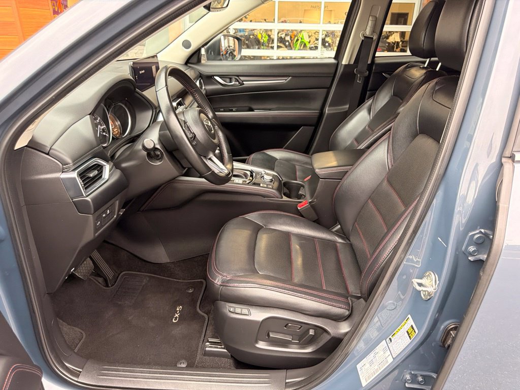 Used 2024 MAZDA CX-5 Carbon Edition AWD/4WD image 11