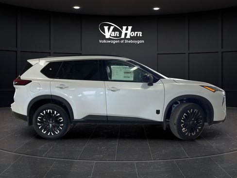 New 2026 Nissan Rogue Dark Armor AWD/4WD image 8