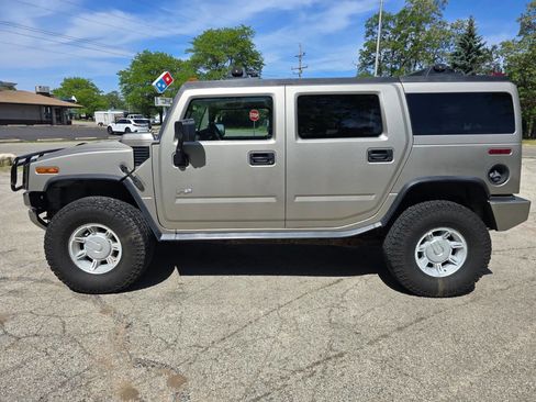 Used 2004 HUMMER H2 AWD/4WD image 4