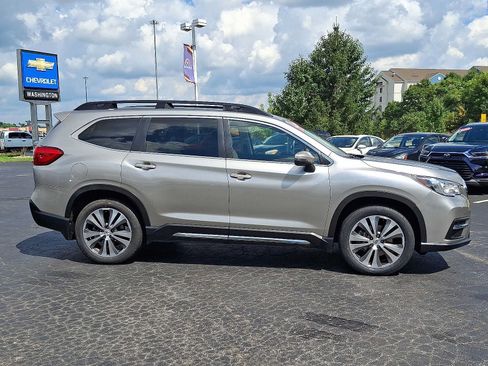 Used 2020 Subaru Ascent Limited w/ Technology Package AWD/4WD image 7