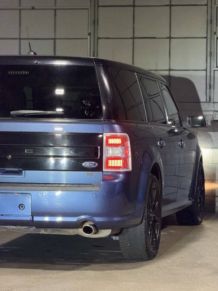 Used 2019 Ford Flex Limited w/ Limited Appearance Package AWD/4WD image 10