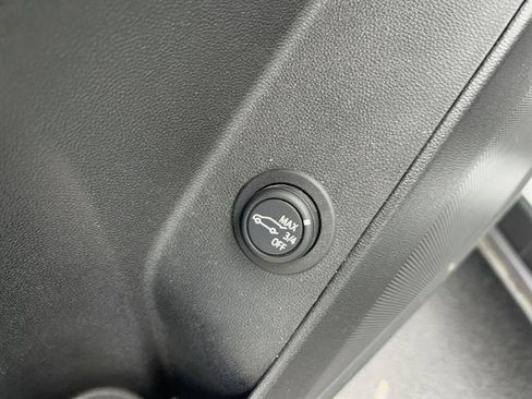 Used 2024 Chevrolet Equinox LT w/ LPO, Floor Liner Package image 11