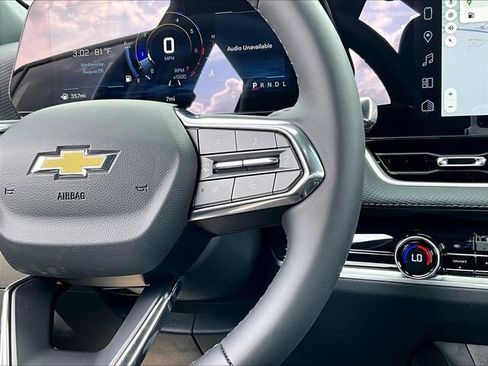 New 2027 Chevrolet Equinox LT w/ Convenience Package II FWD image 20