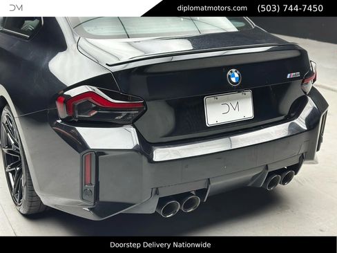 Used 2024 BMW M2 w/ Lighting Package image 17