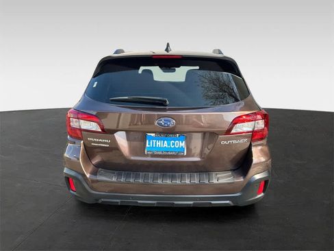 Used 2019 Subaru Outback 2.5i Touring w/ Popular Package #3A image 5