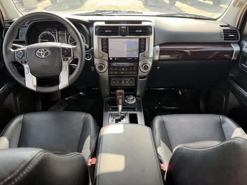 Used 2021 Toyota 4Runner Limited AWD/4WD image 13