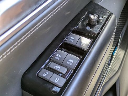 Used 2024 Jeep Grand Wagoneer Series II Obsidian w/ Quick Order Packagew 28T AWD/4WD image 28
