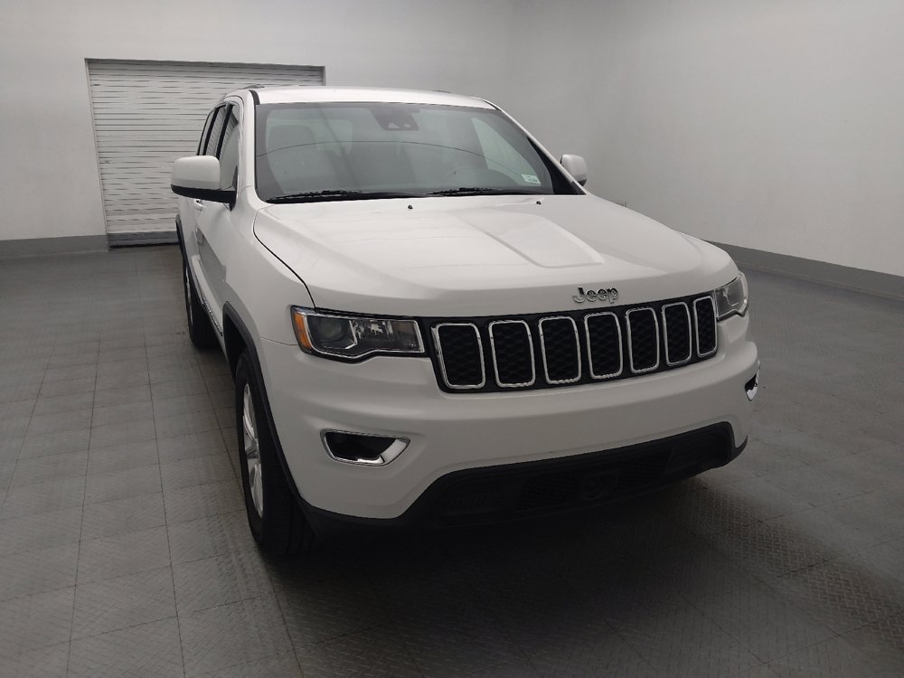 Used 2022 Jeep Grand Cherokee Laredo E w/ Security & Convenience Group RWD image 14