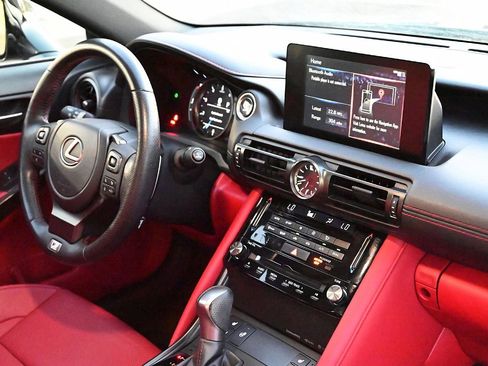 Used 2024 Lexus IS 300 F Sport image 10