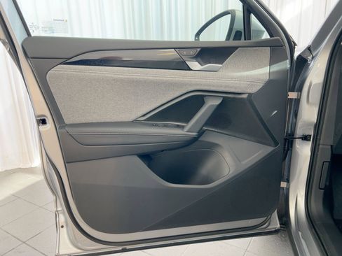 New 2026 Volkswagen Tiguan S image 21