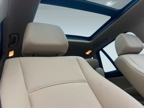 Used 2014 BMW X1 sDrive28i image 16