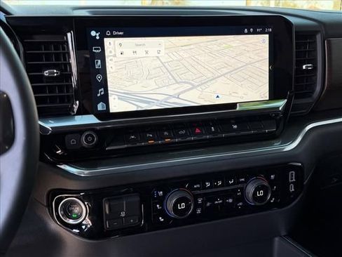 Used 2025 Chevrolet Silverado 1500 High Country image 21