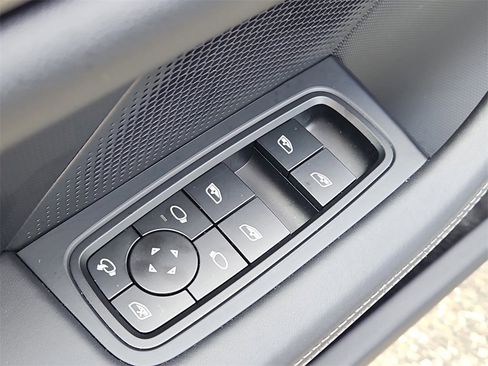 Certified 2025 Porsche Taycan image 33