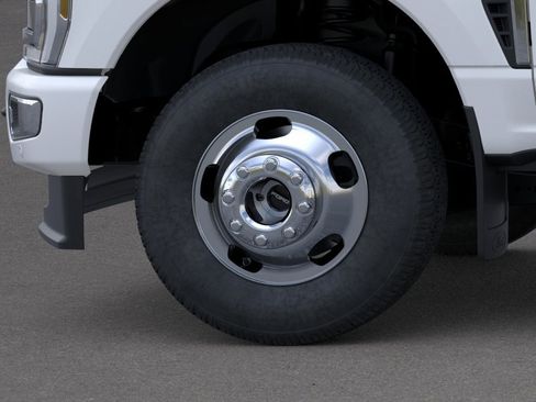 New 2026 Ford F350 4x4 Crew Cab DRW Super Duty image 25