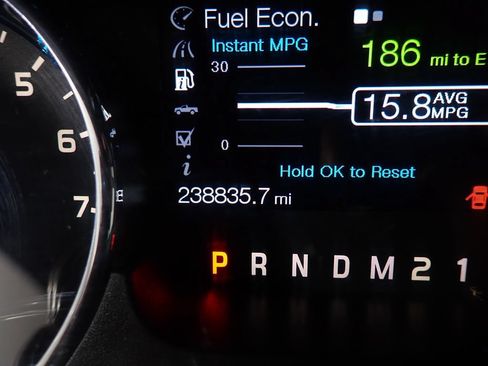 Used 2013 Ford F150 XLT w/ Mid Equipment Group AWD/4WD image 36