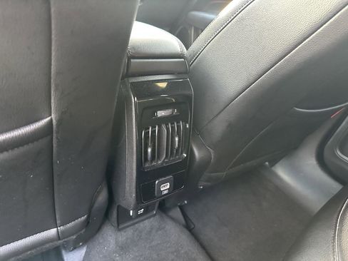 Used 2025 Jeep Compass Trailhawk image 15