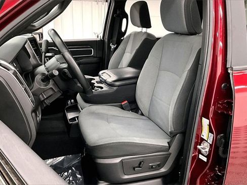 Used 2024 RAM 2500 Big Horn image 19