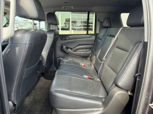Used 2016 GMC Yukon XL SLE w/ Convenience Package AWD/4WD image 24