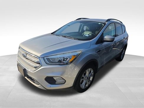 Used 2018 Ford Escape SEL FWD image 1
