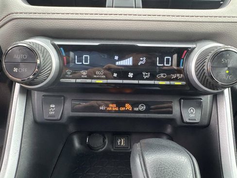 Used 2023 Toyota RAV4 XLE image 37