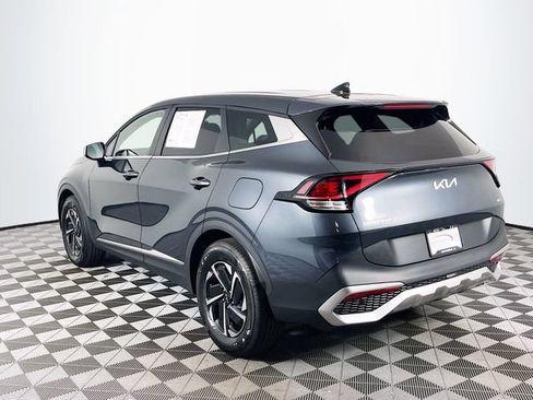 Used 2025 Kia Sportage LX FWD image 6