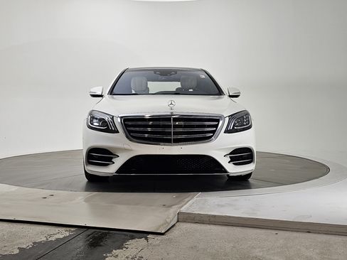 Used 2019 Mercedes-Benz S 560 Sedan image 5