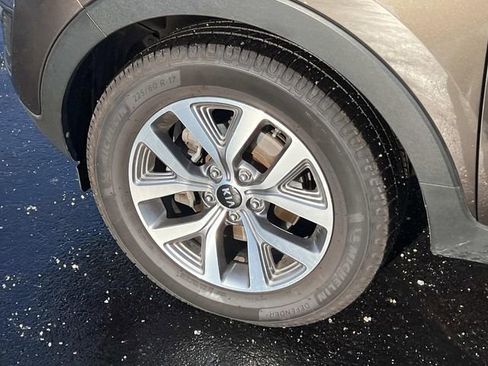 Used 2015 Kia Sportage LX image 9