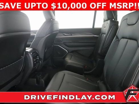 New 2026 Jeep Grand Cherokee L Limited w/ Limited Altitude Package image 30