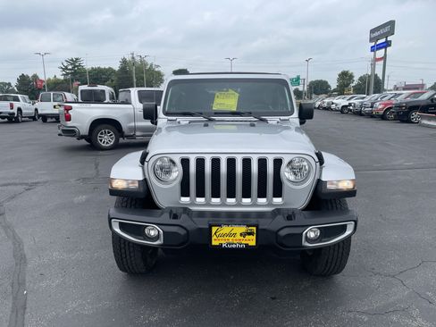 Used 2023 Jeep Wrangler Unlimited Sahara w/ Cold Weather Group AWD/4WD image 3