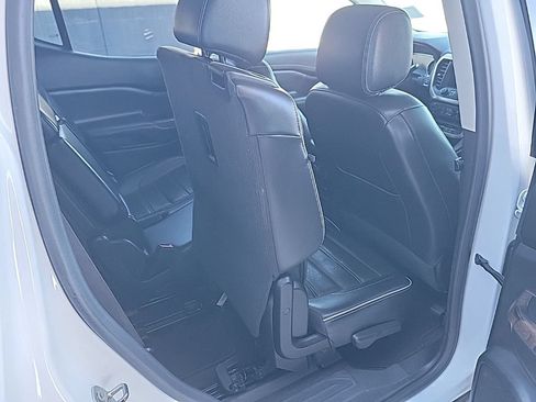 Used 2023 GMC Acadia Denali FWD image 41