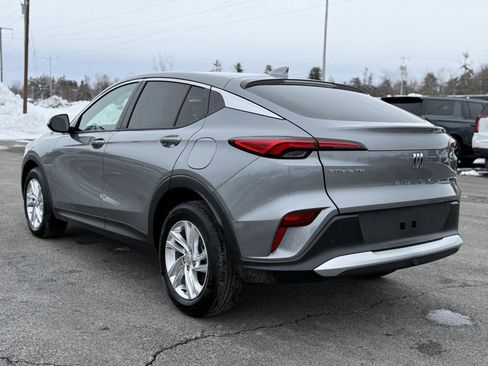 Certified 2025 Buick Envista Preferred w/ Convenience I Package image 7