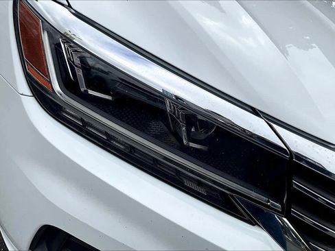 Used 2020 Volkswagen Passat 2.0T S image 27