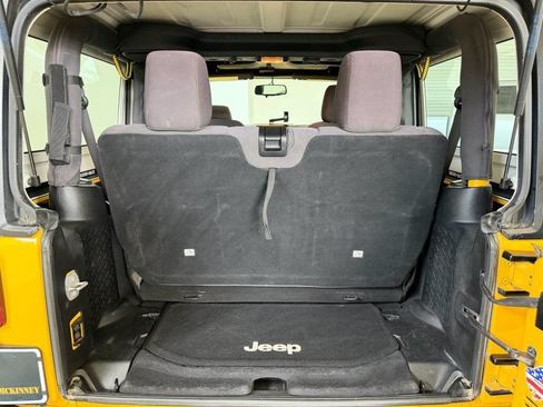 Used 2015 Jeep Wrangler Sport AWD/4WD image 13