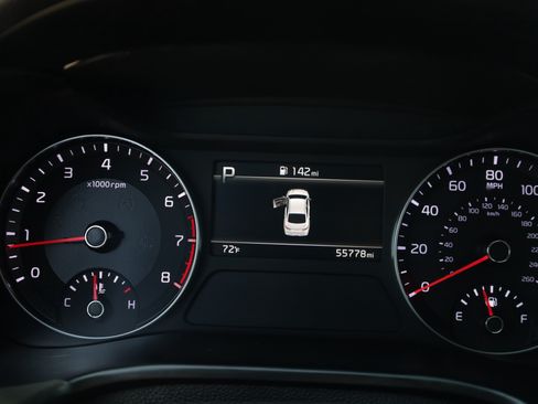 Used 2024 Kia Forte LXS FWD image 17