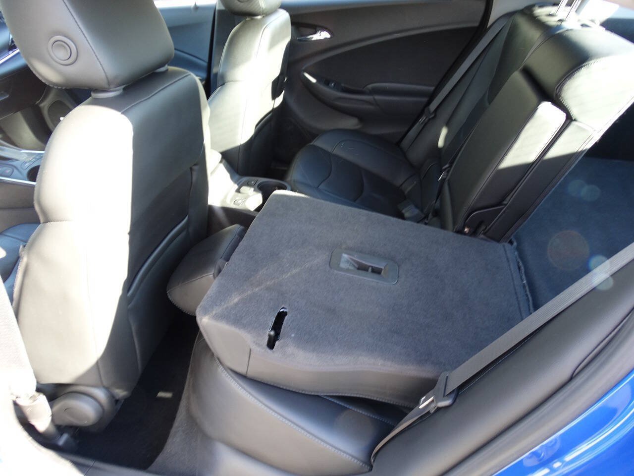 Used 2018 Chevrolet Volt Premier FWD image 27