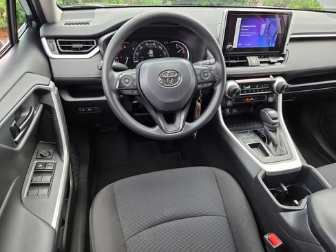 Certified 2025 Toyota RAV4 LE FWD image 8